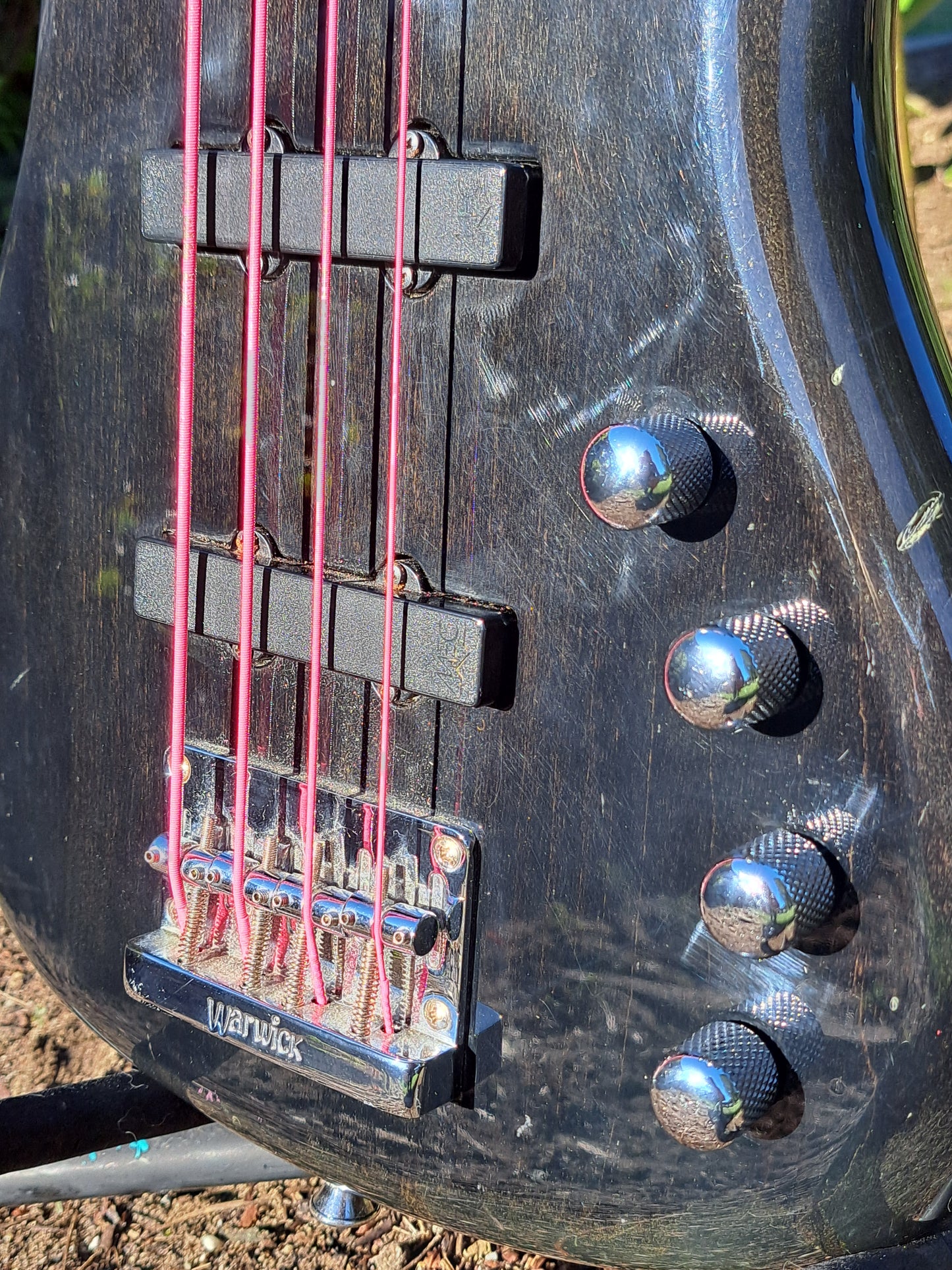 🎸 WARWICK ROCKBASS CORVETTE BASIC 4 – GLOSS BLACK WIT' THAT FUNK FLARE 🎸