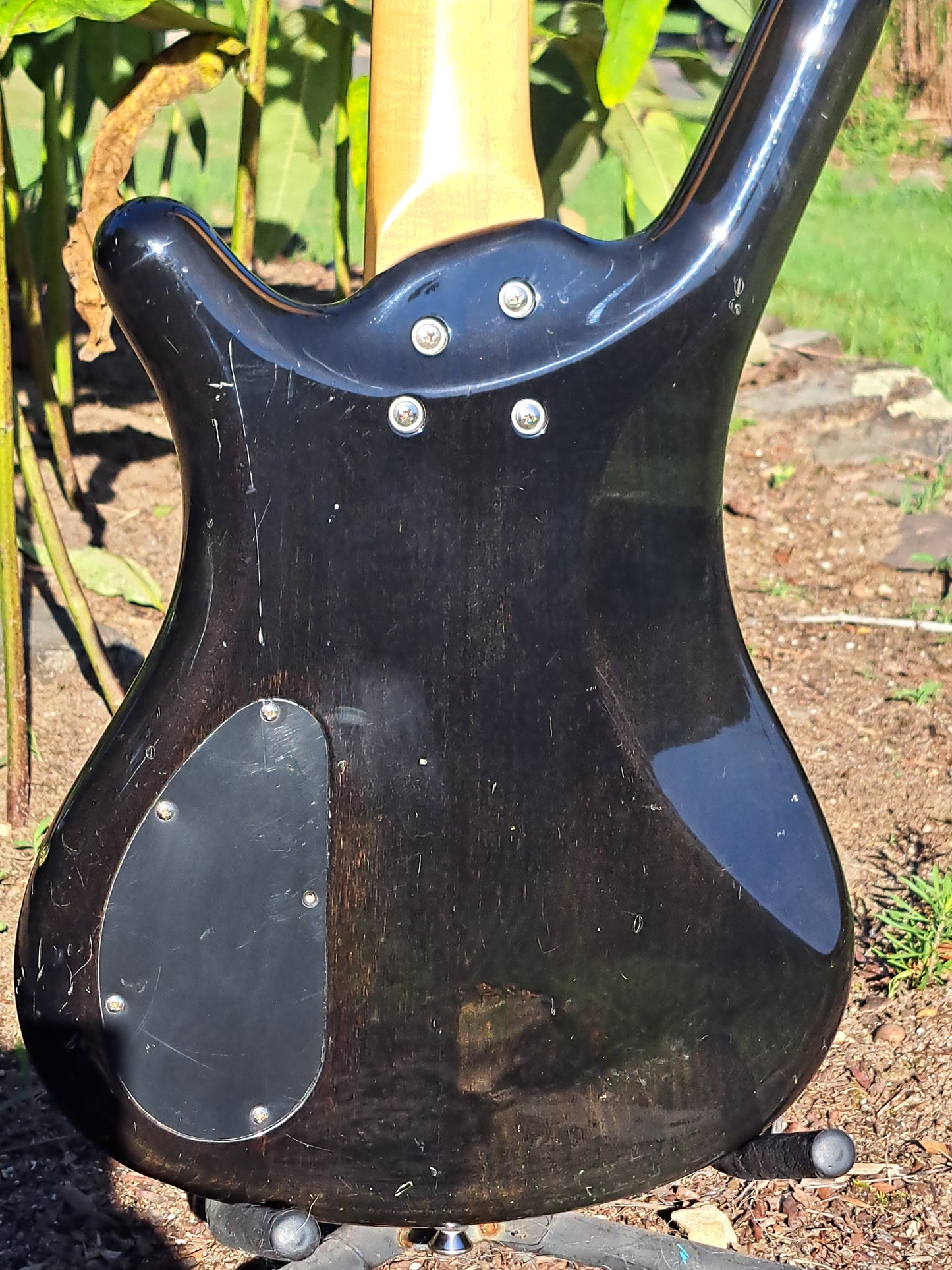 🎸 WARWICK ROCKBASS CORVETTE BASIC 4 – GLOSS BLACK WIT' THAT FUNK FLARE 🎸